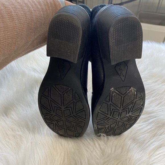 BOC‎ Bendell Black Leather Sweater Ankle Boot 8.5  BROKEN ZIPPER RIGHT - Picture 6 of 8